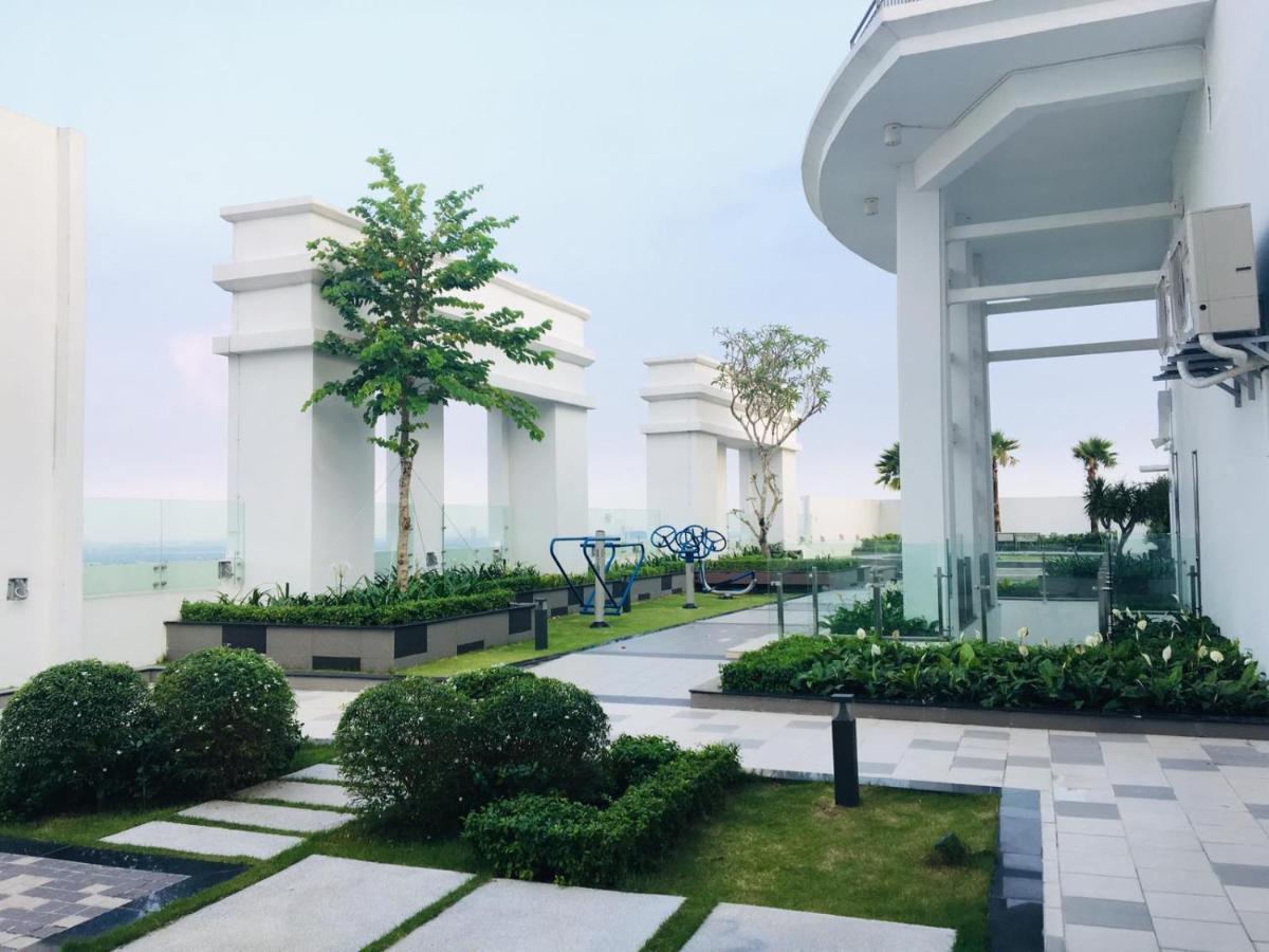 Gold Bee Dormitary Service Apartment โฮจิมินห์ซิตี้ ภายนอก รูปภาพ