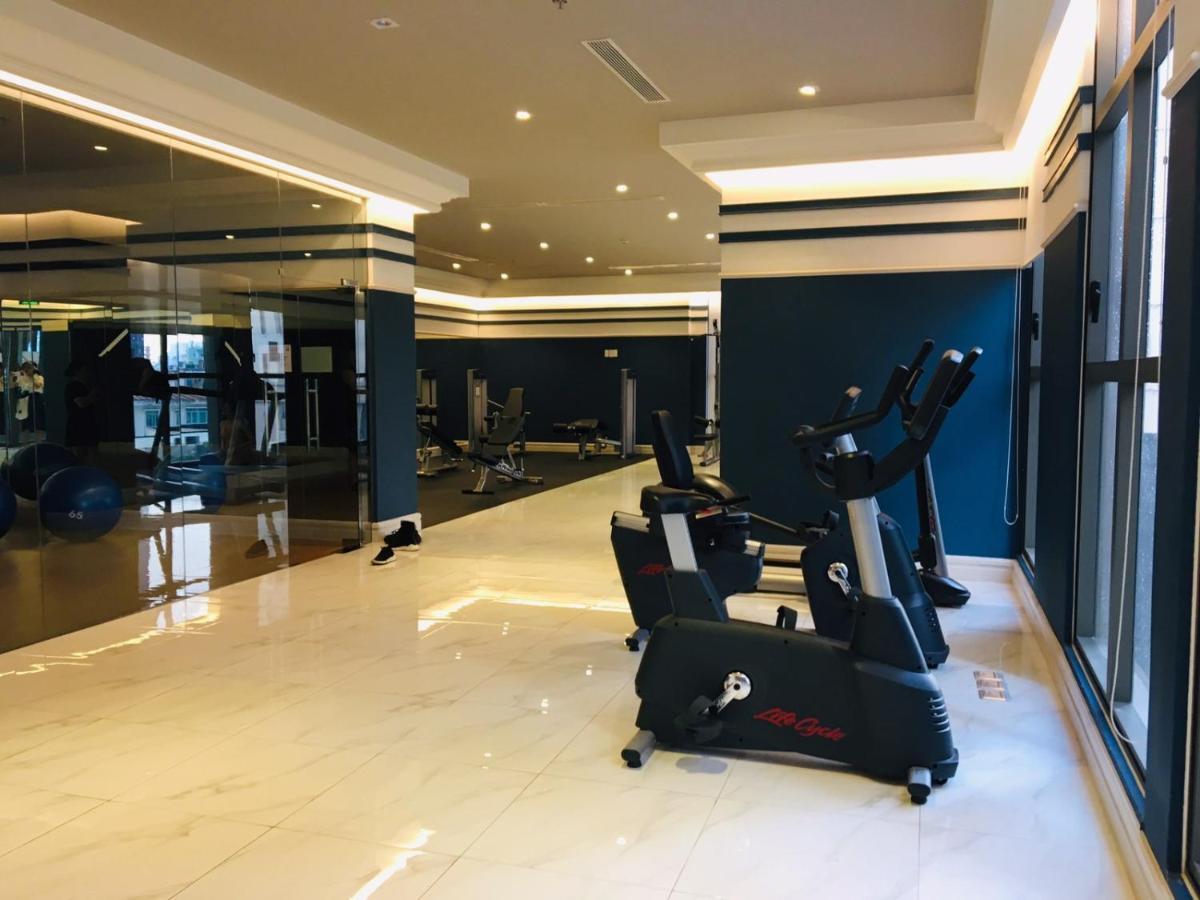 Gold Bee Dormitary Service Apartment โฮจิมินห์ซิตี้ ภายนอก รูปภาพ