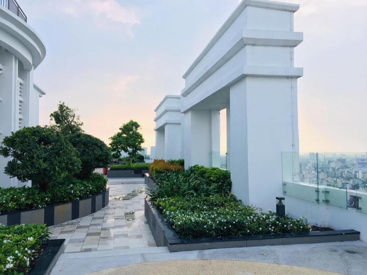 Gold Bee Dormitary Service Apartment โฮจิมินห์ซิตี้ ภายนอก รูปภาพ